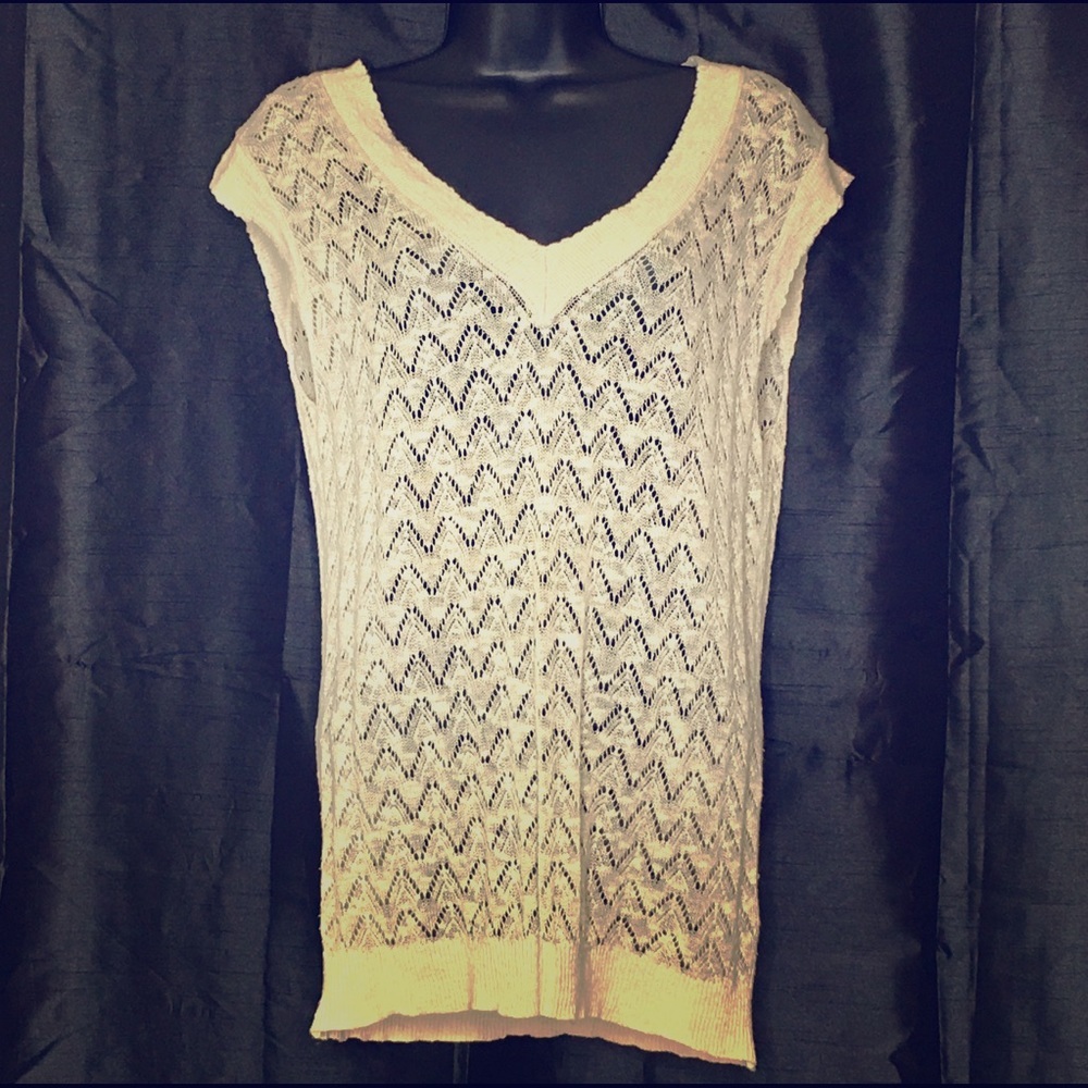 Banana Republic Lightweight Loose Knit Sweater